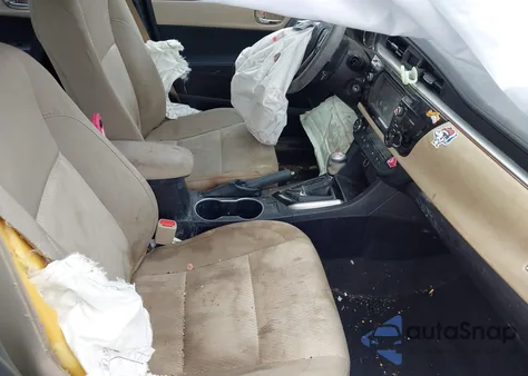 2014 Toyota Corolla Le z USA, uszkodzony, nr VIN 2T1BURHE2EC193735